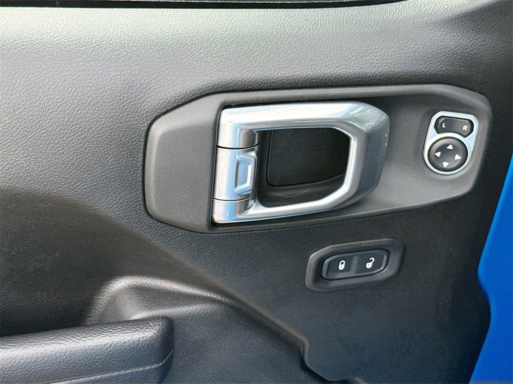 Used 2022 Jeep Wrangler Unlimited Rubicon 4xe w/ Cold Weather Group image 19