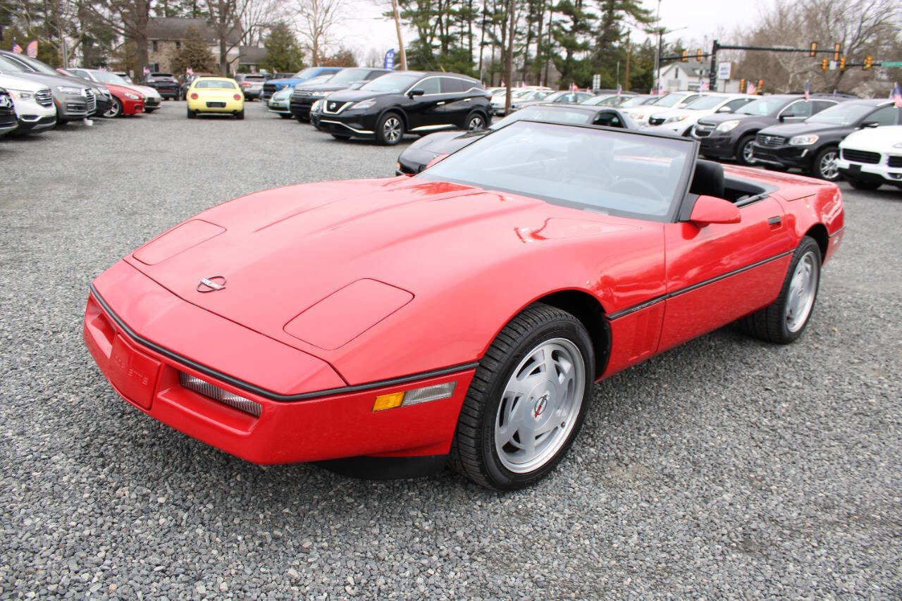 Used 1989 Chevrolet Corvette Convertible image 2