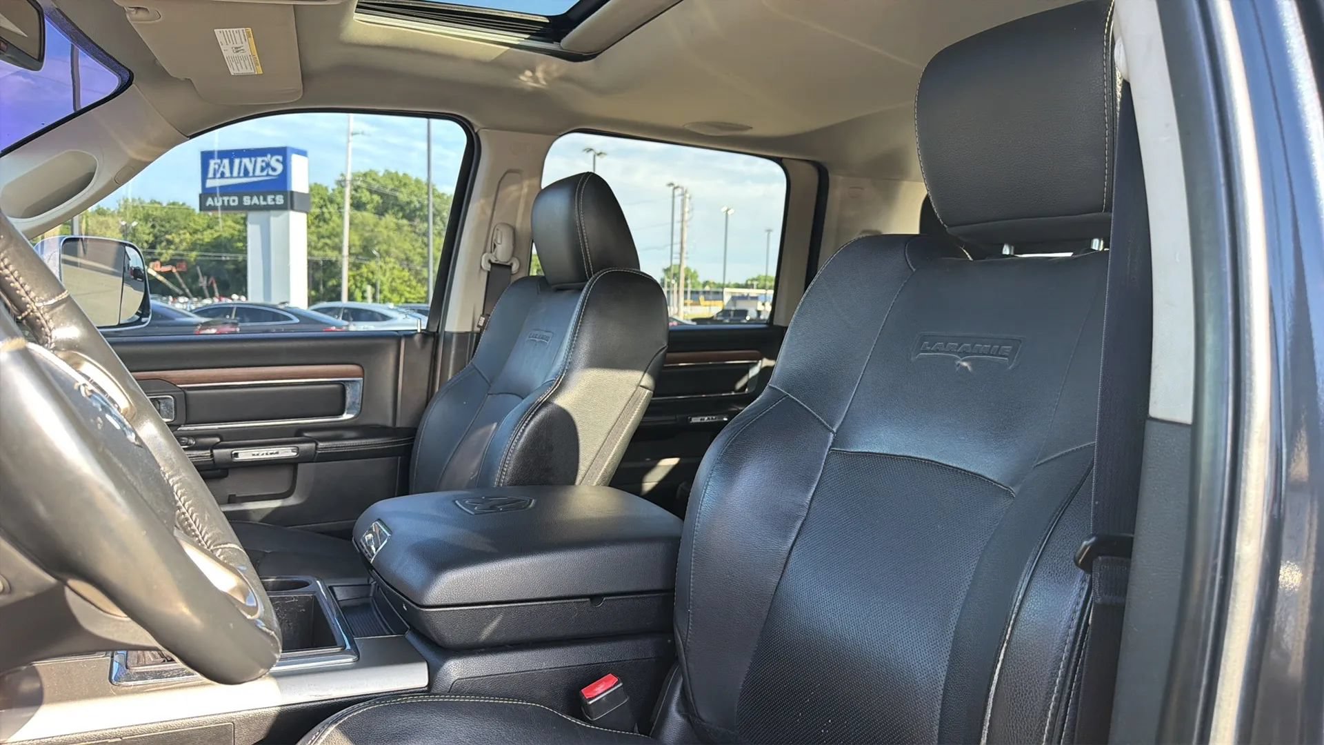 Used 2013 RAM 3500 Laramie AWD/4WD image 91