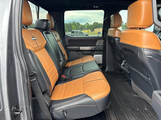 Used 2023 Ford F450 Platinum w/ Camper Package AWD/4WD image 16