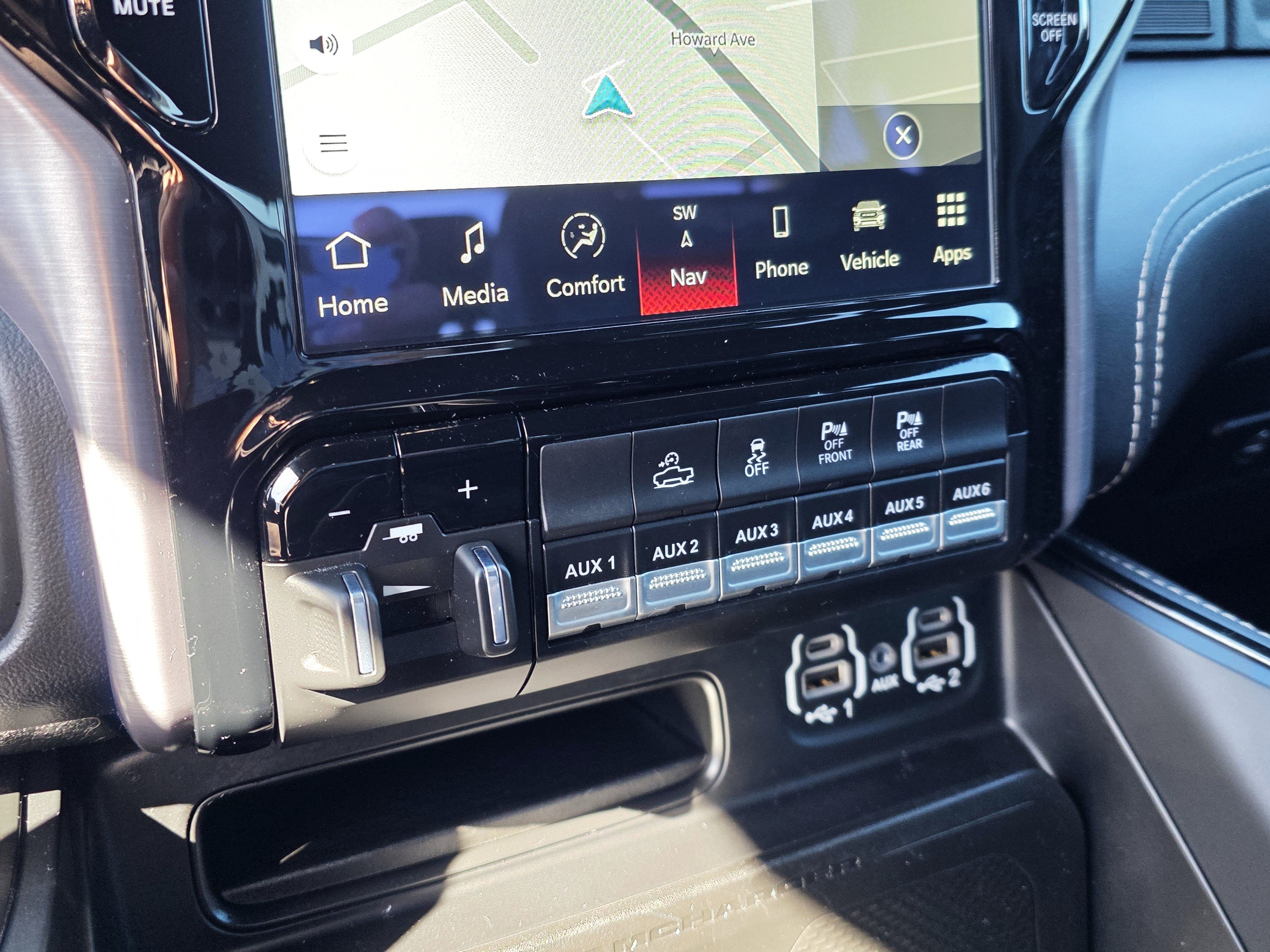 Used 2022 RAM 1500 TRX w/ TRX Level 2 Equipment Group AWD/4WD image 18