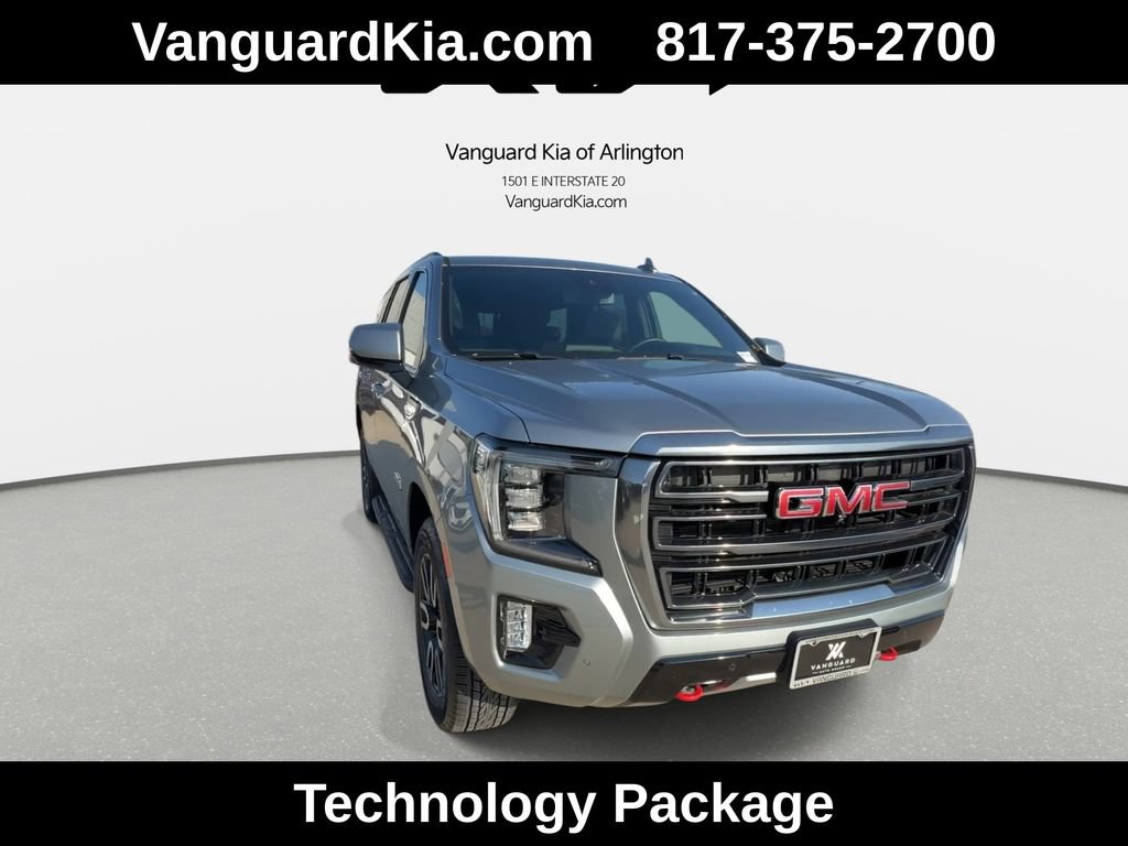 Used 2024 GMC Yukon AT4 w/ Technology Package AWD/4WD image 3