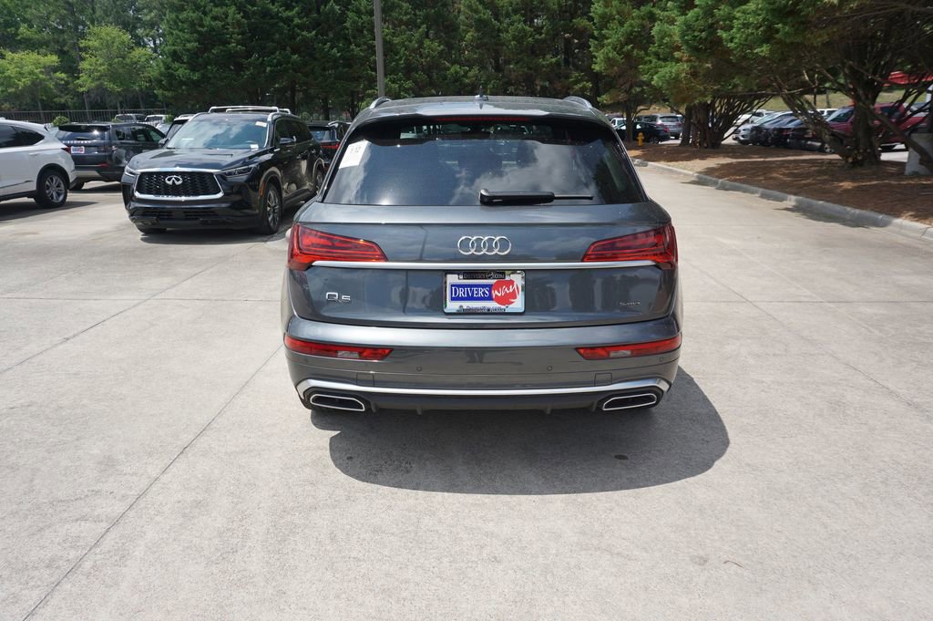 Used 2023 Audi Q5 2.0T Premium w/ Convenience Package AWD/4WD image 21