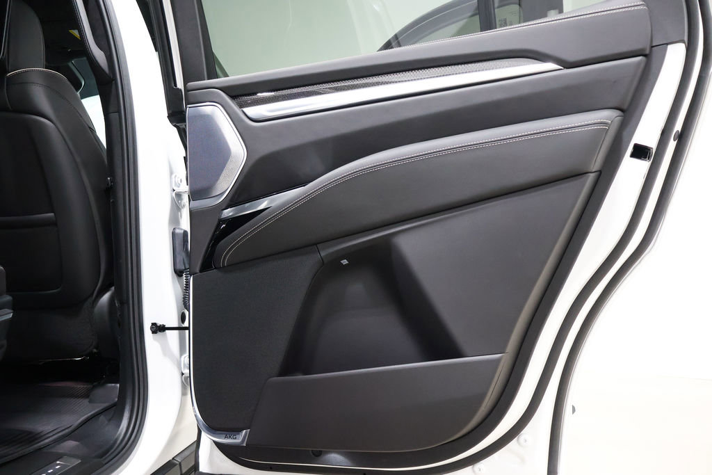 Used 2025 Cadillac Escalade V w/ LPO, Floor Liner Package image 37