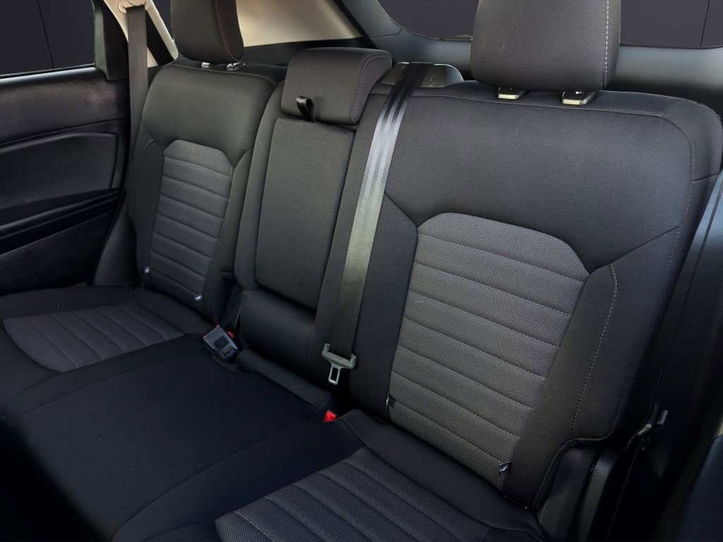 Used 2024 Ford Edge SE image 21