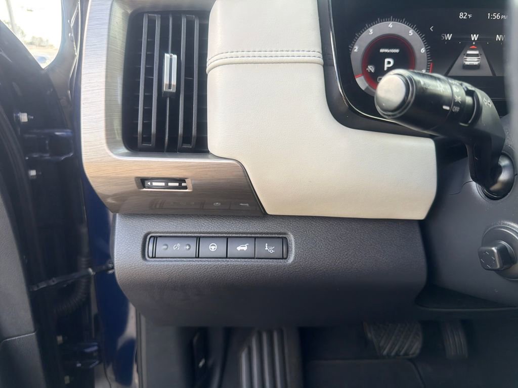 Used 2022 Nissan Pathfinder Platinum w/ Cargo Package image 37