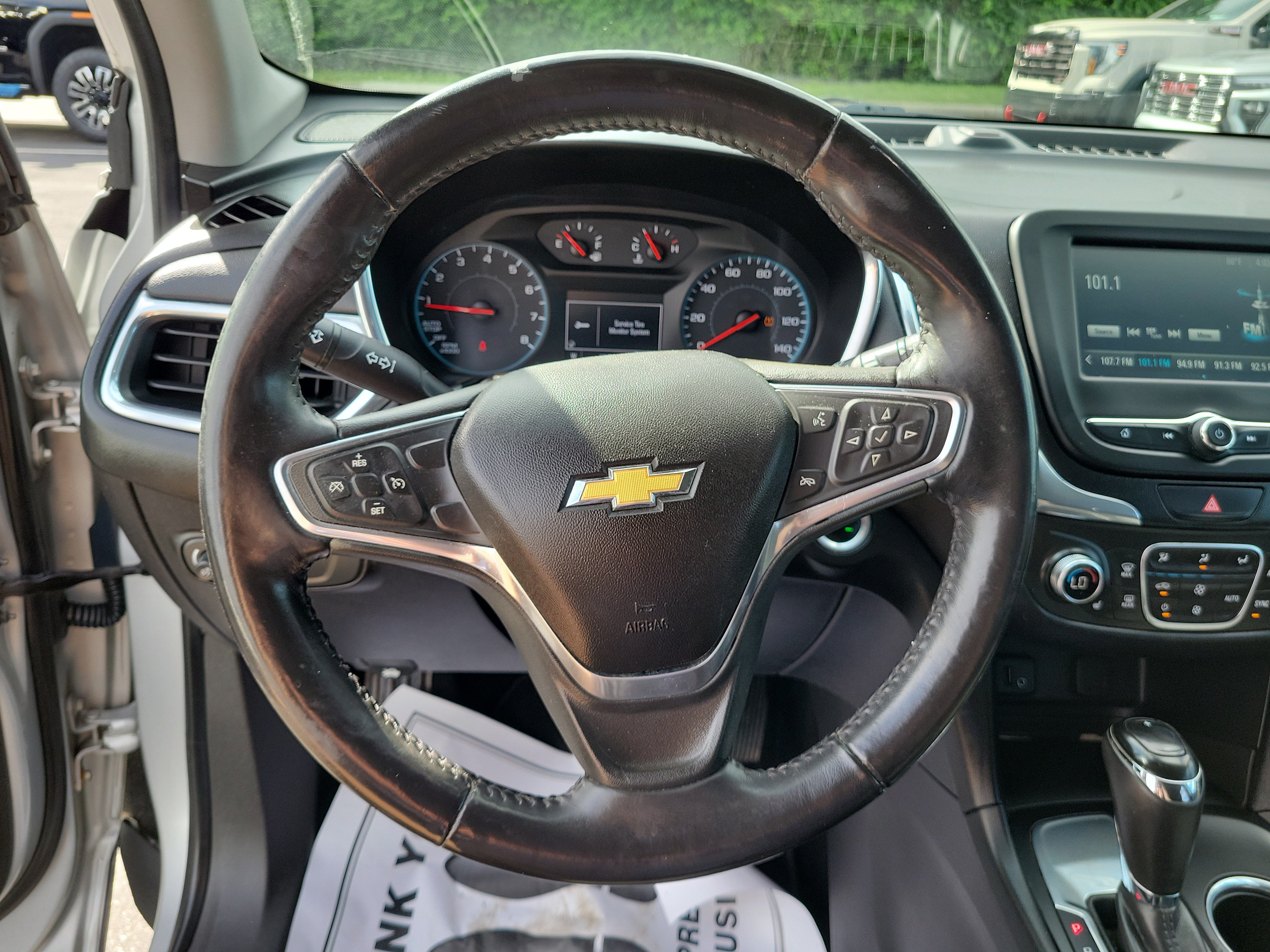 Used 2018 Chevrolet Equinox LT FWD image 22