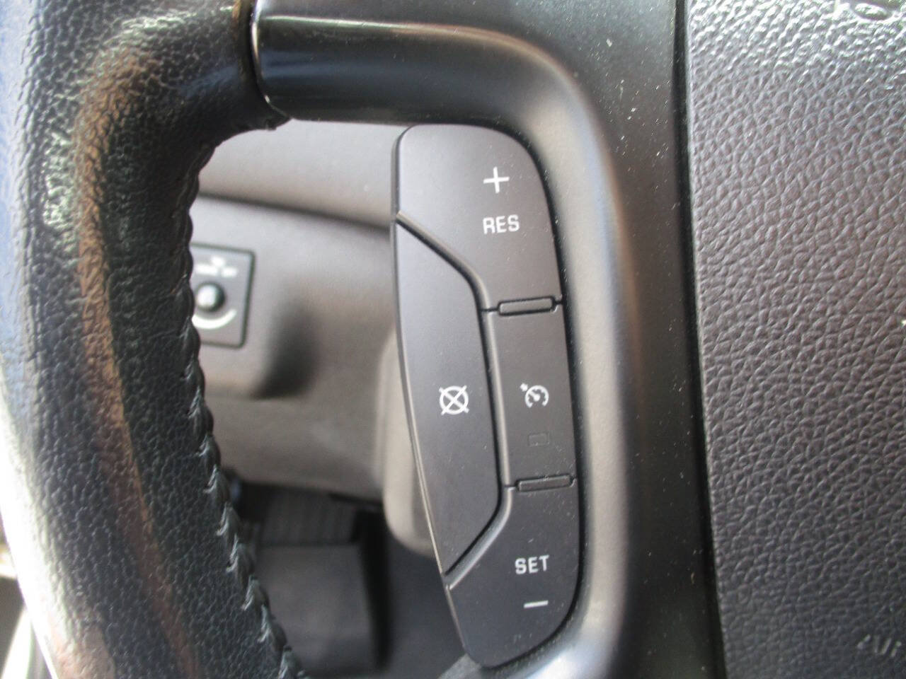 Used 2012 Buick Enclave Premium w/ Trailering Provision Package AWD/4WD image 19