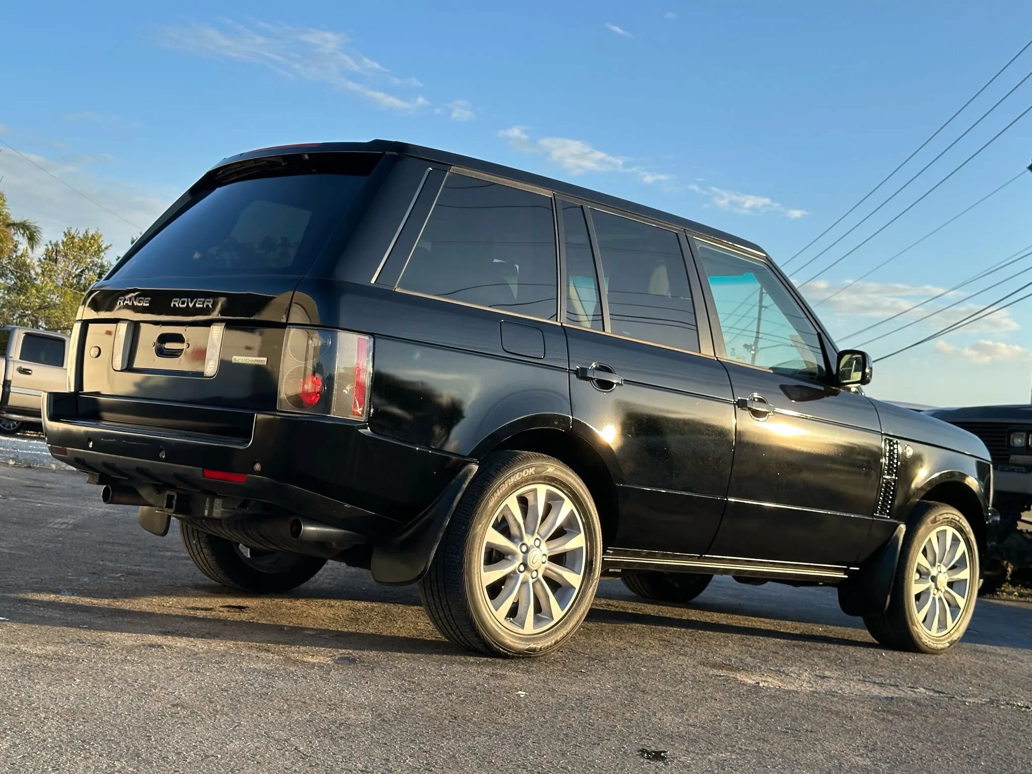 Used 2008 Land Rover Range Rover Supercharged image 3