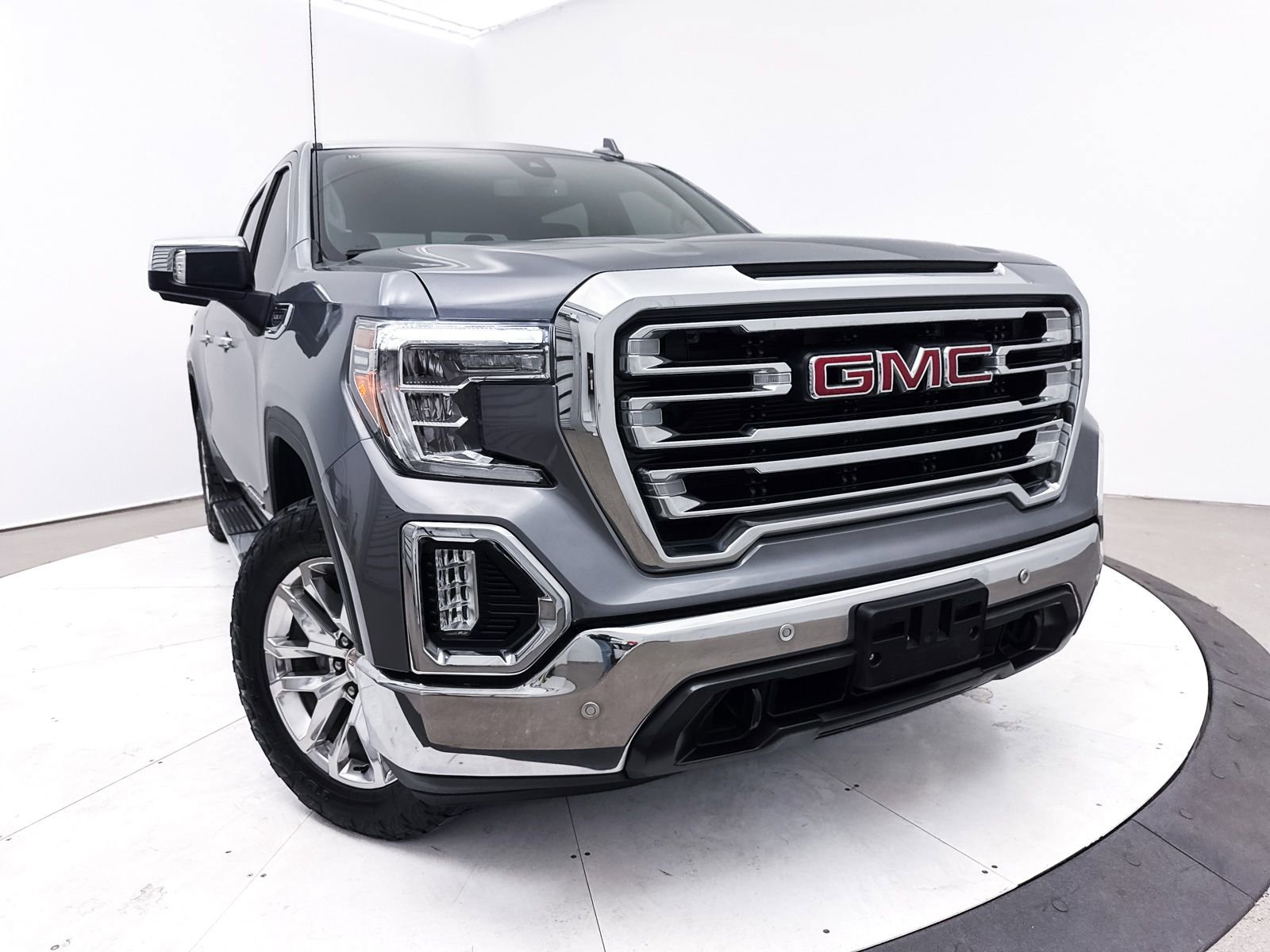 Used 2019 GMC Sierra 1500 SLT w/ SLT Premium Plus Package image 8