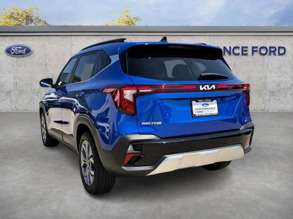 Used 2024 Kia Seltos S image 10