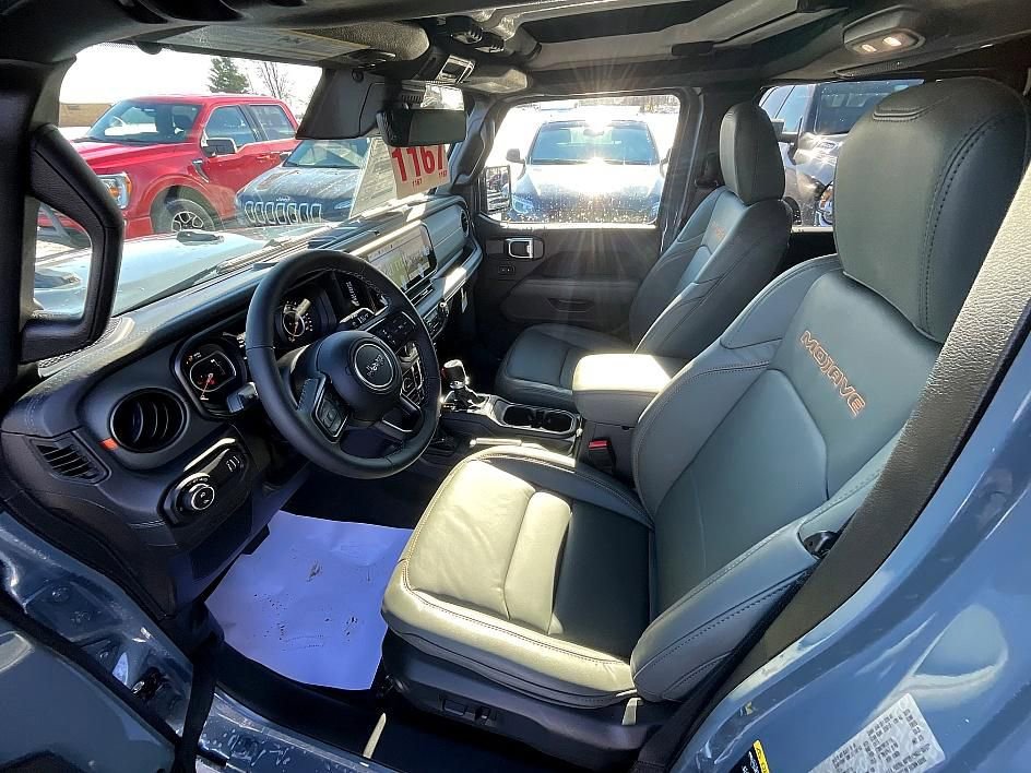 New 2026 Jeep Gladiator Mojave image 14