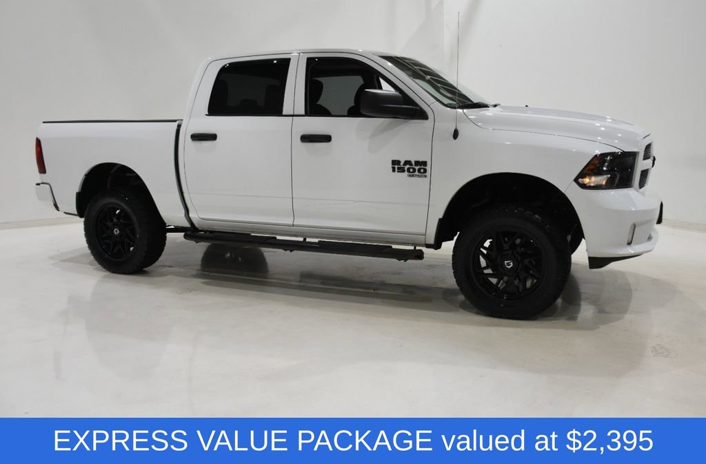 Used 2019 RAM 1500 Express w/ Express Value Package AWD/4WD image 3