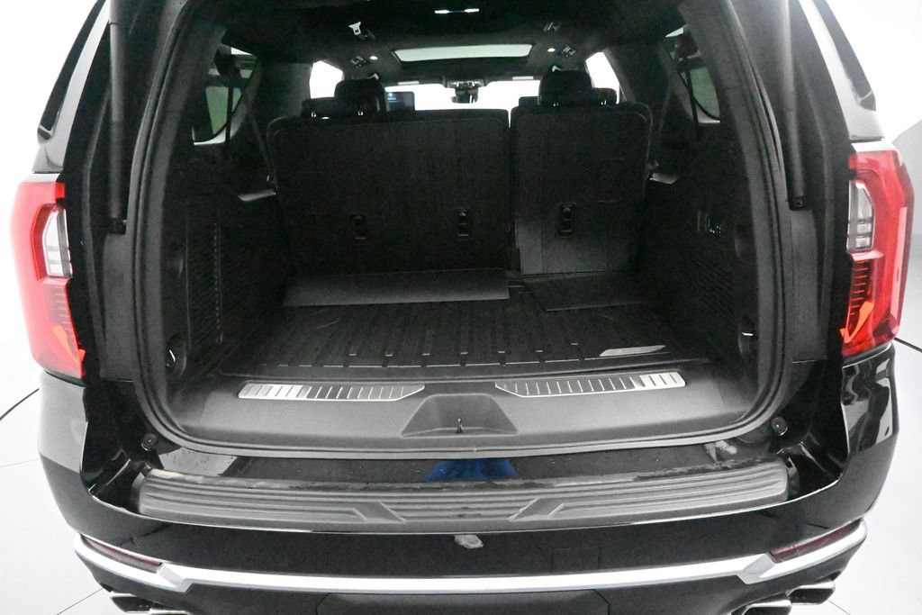 New 2026 GMC Yukon XL Denali w/ Denali Reserve Package AWD/4WD image 28