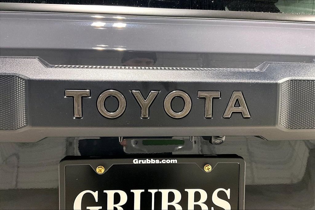 Used 2025 Toyota 4Runner TRD Off-Road image 39