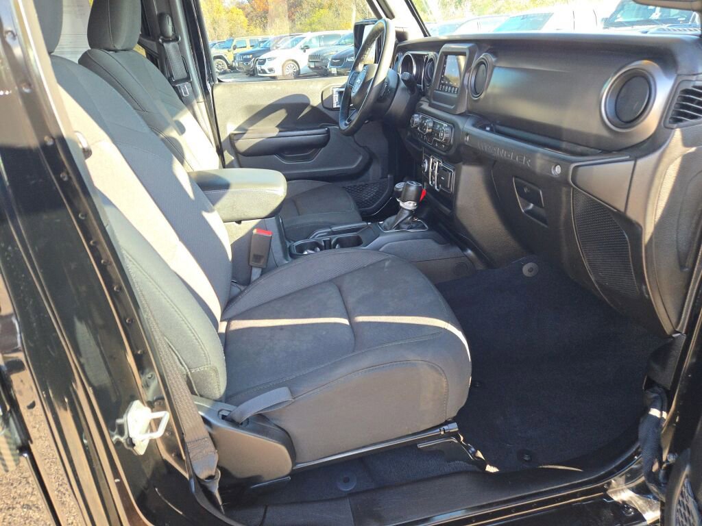 Used 2021 Jeep Wrangler Unlimited Sport image 6