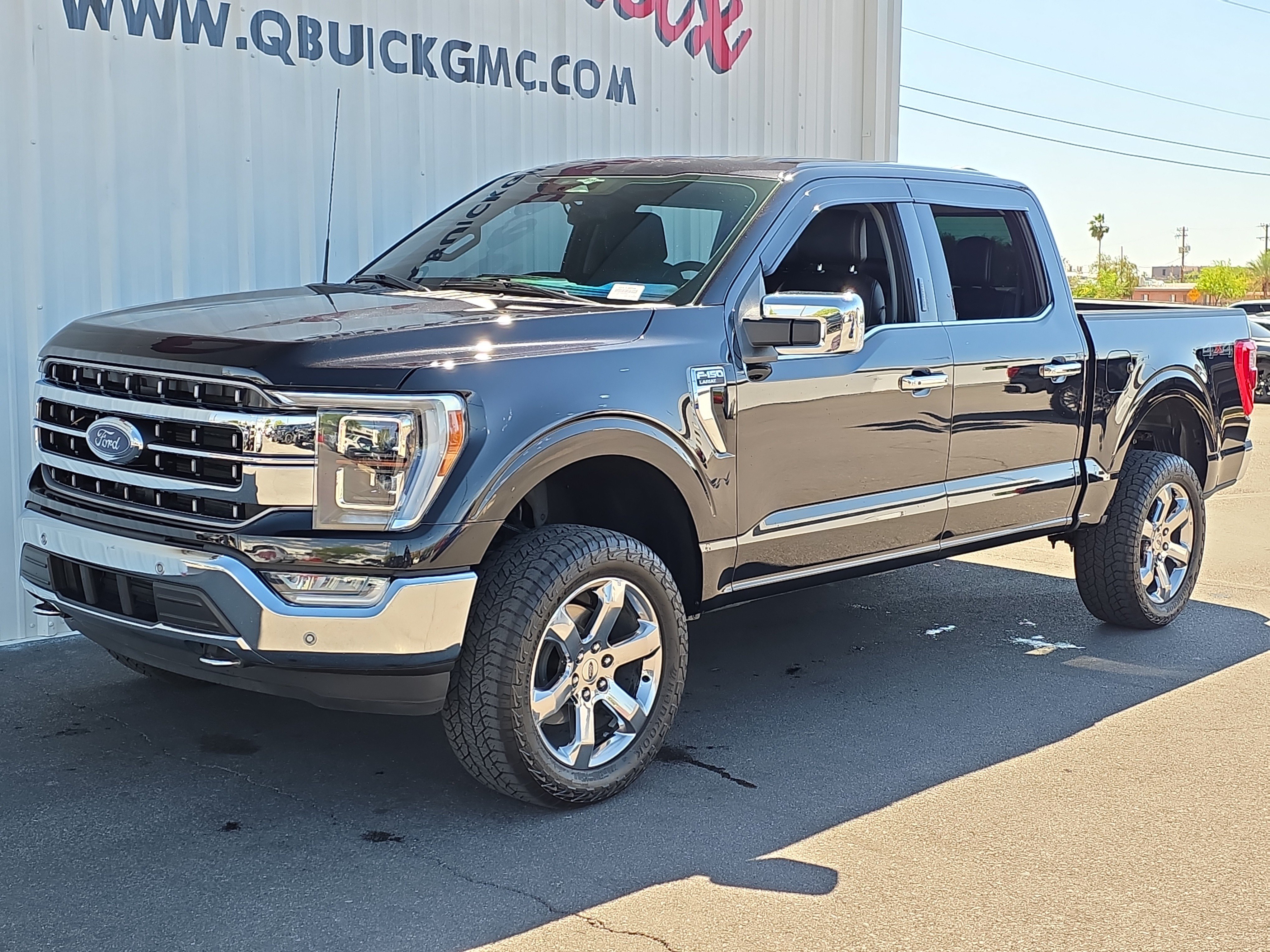 Used 2023 Ford F150 Lariat w/ Equipment Group 502A High AWD/4WD image 3