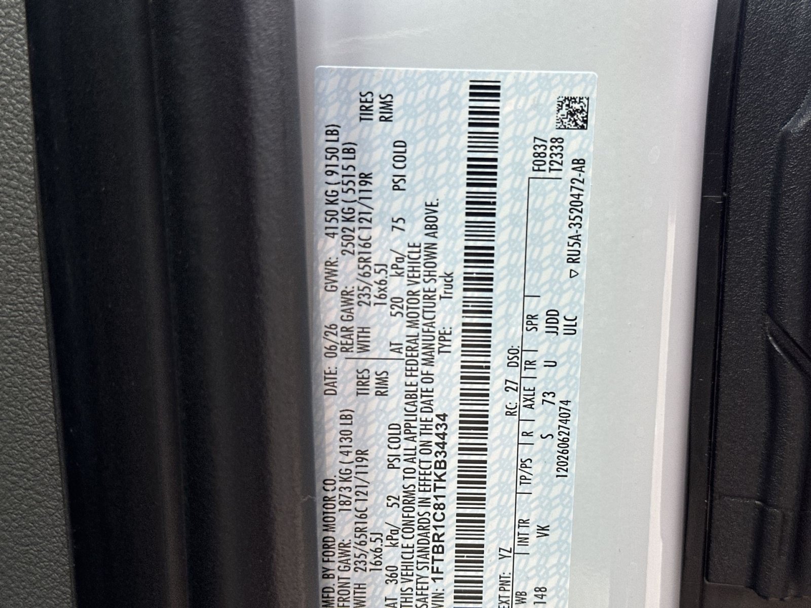 New 2026 Ford Transit 250 148 Medium Roof RWD image 34