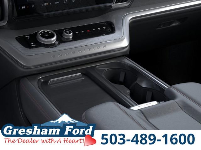 New 2025 Ford Expedition Active image 17