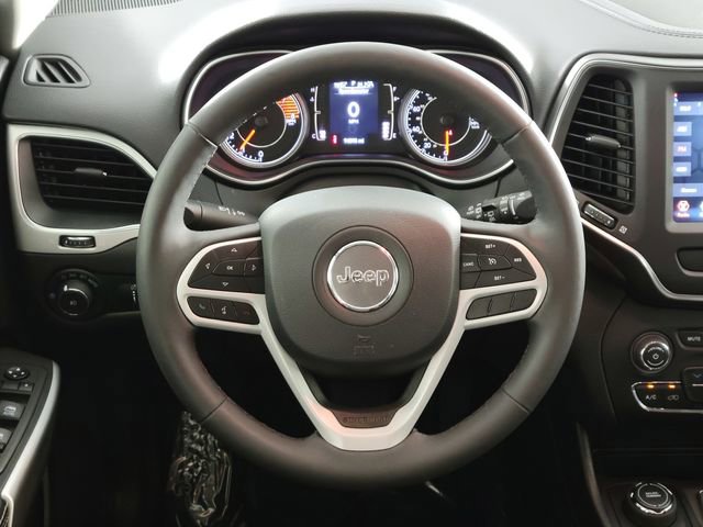 Used 2022 Jeep Cherokee Latitude AWD/4WD image 26