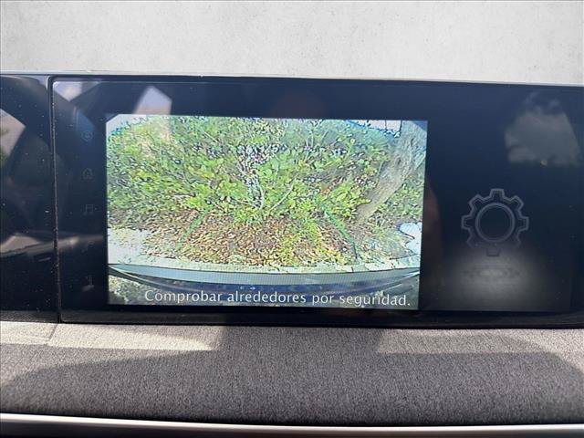 Used 2025 Nissan Kicks SV FWD image 13