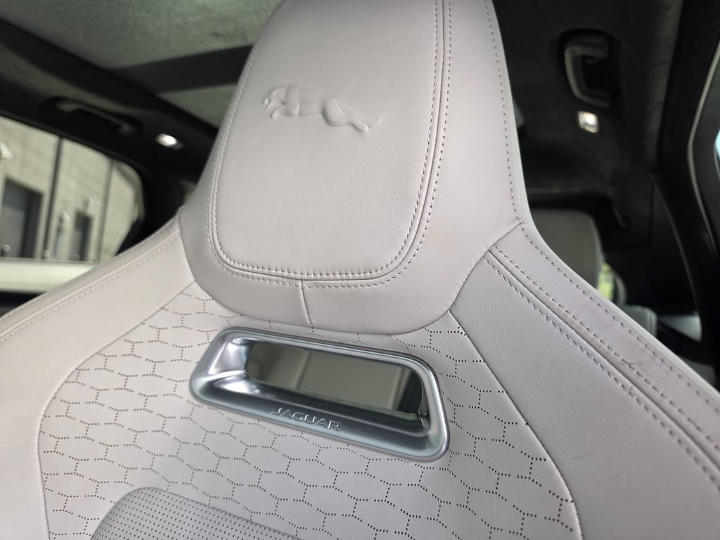Used 2024 Jaguar F-PACE R-Dynamic S AWD/4WD image 18