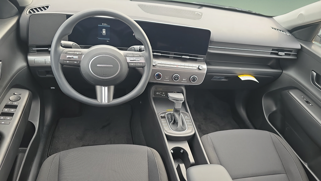 New 2026 Hyundai Kona SE FWD image 18