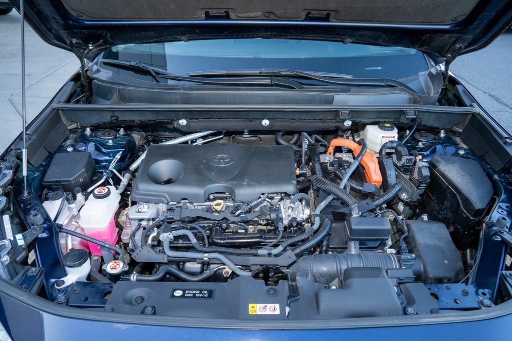 Certified 2022 Toyota RAV4 XLE Premium image 19