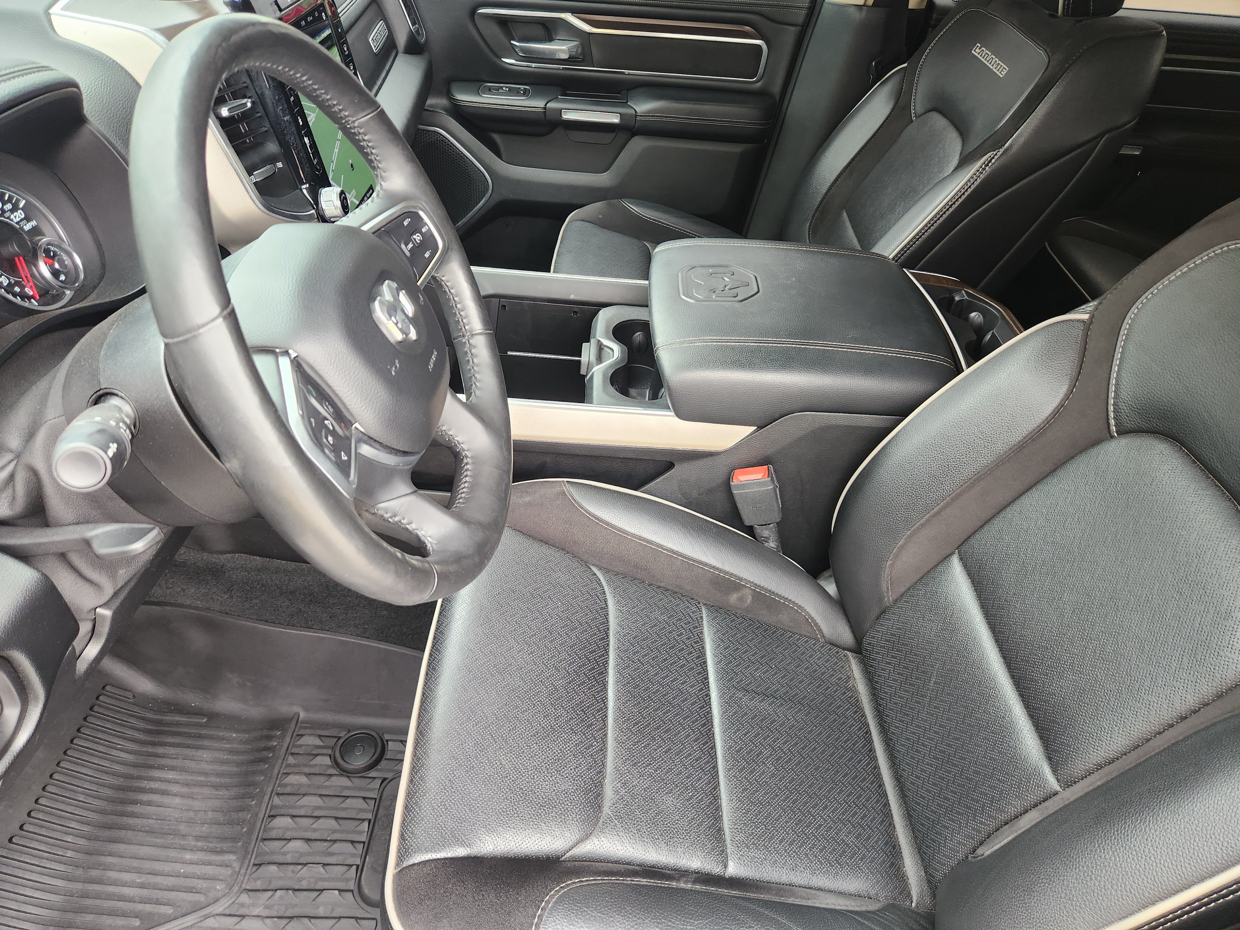 Used 2021 RAM 1500 Laramie w/ Laramie Southwest Edition AWD/4WD image 15