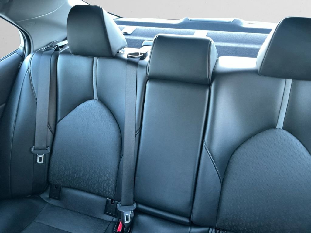 Used 2023 Toyota Camry XSE image 13