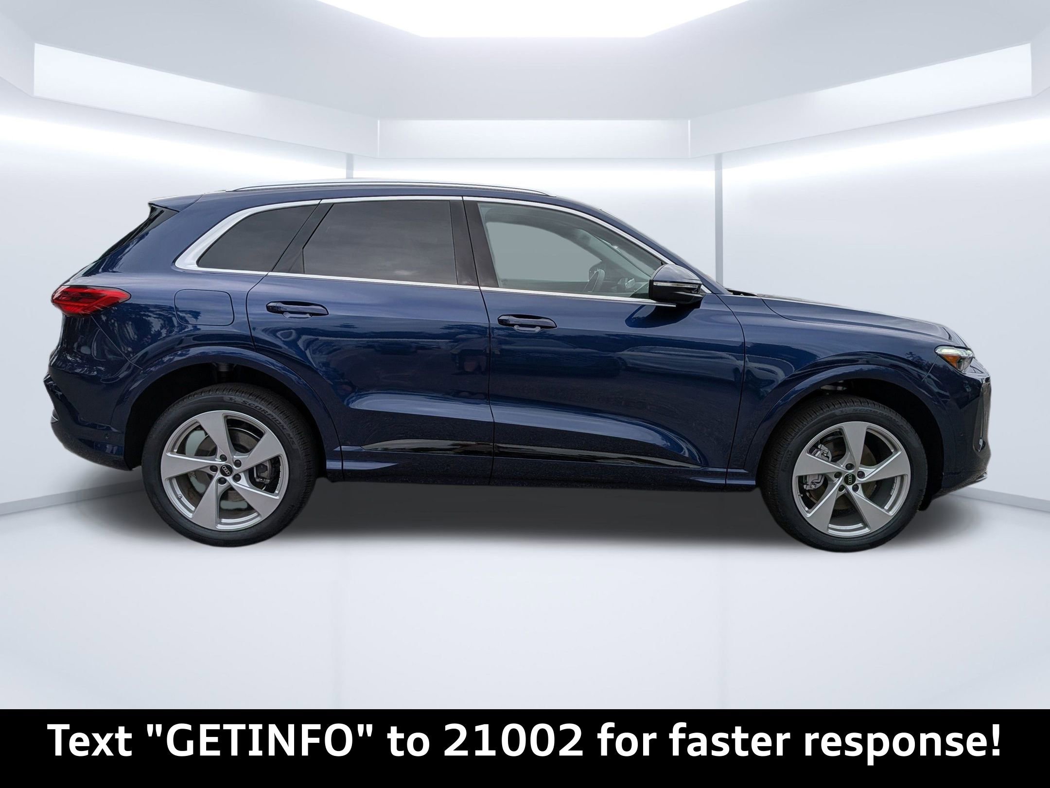 New 2025 Audi Q5 Premium AWD/4WD image 2