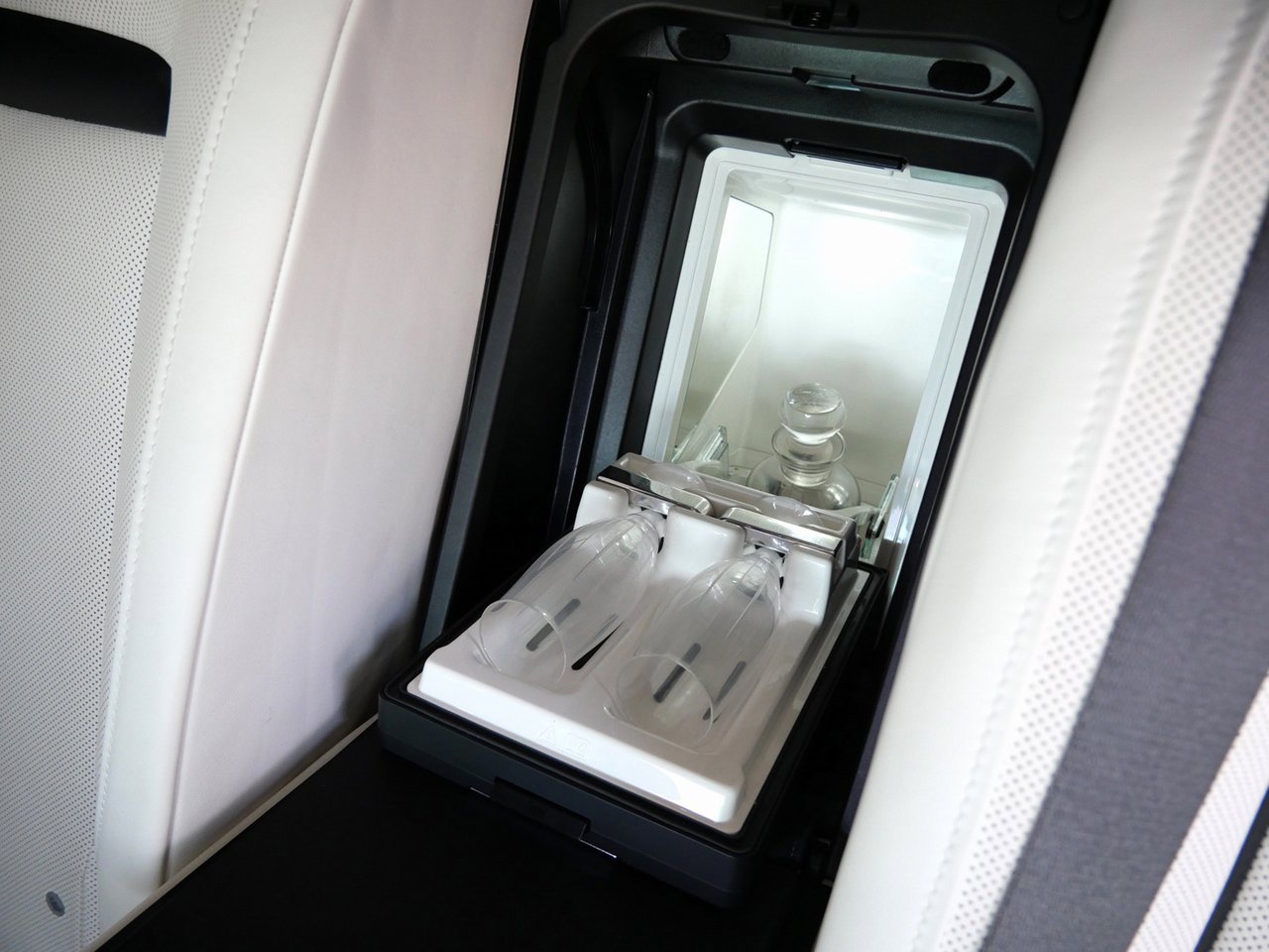 Used 2021 Rolls-Royce Ghost Extended Wheelbase image 30