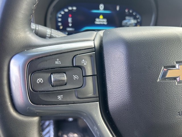 Used 2024 Chevrolet Suburban LT image 18