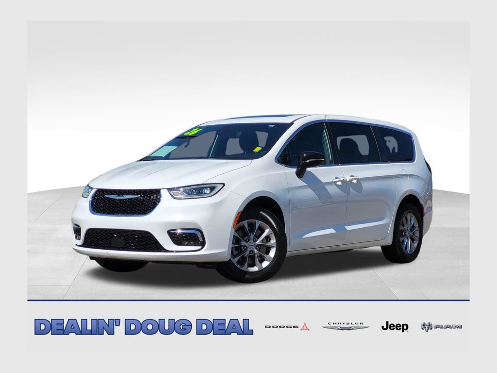 Used 2026 Chrysler Pacifica Limited