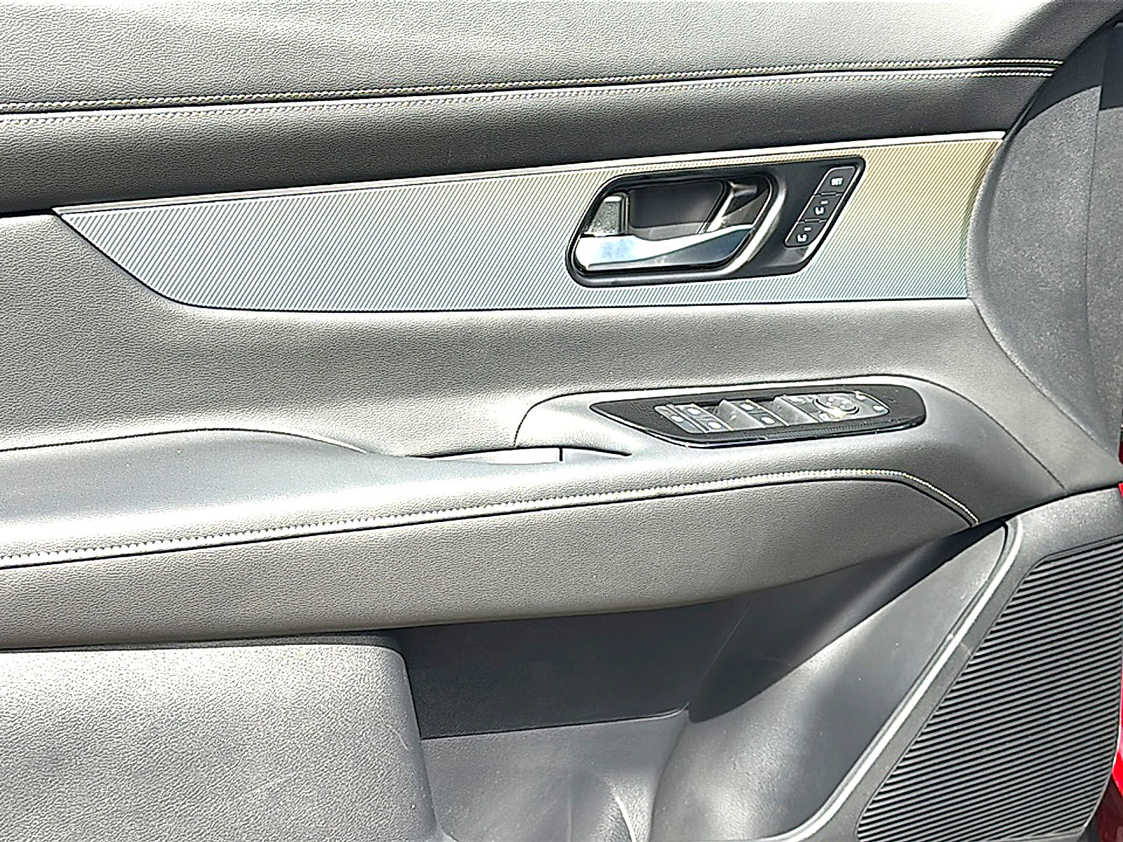 New 2025 Nissan Murano SL image 13