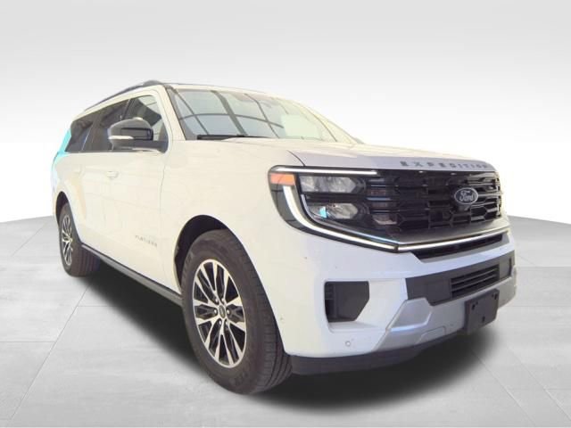 Used 2025 Ford Expedition Max Platinum AWD/4WD image 2
