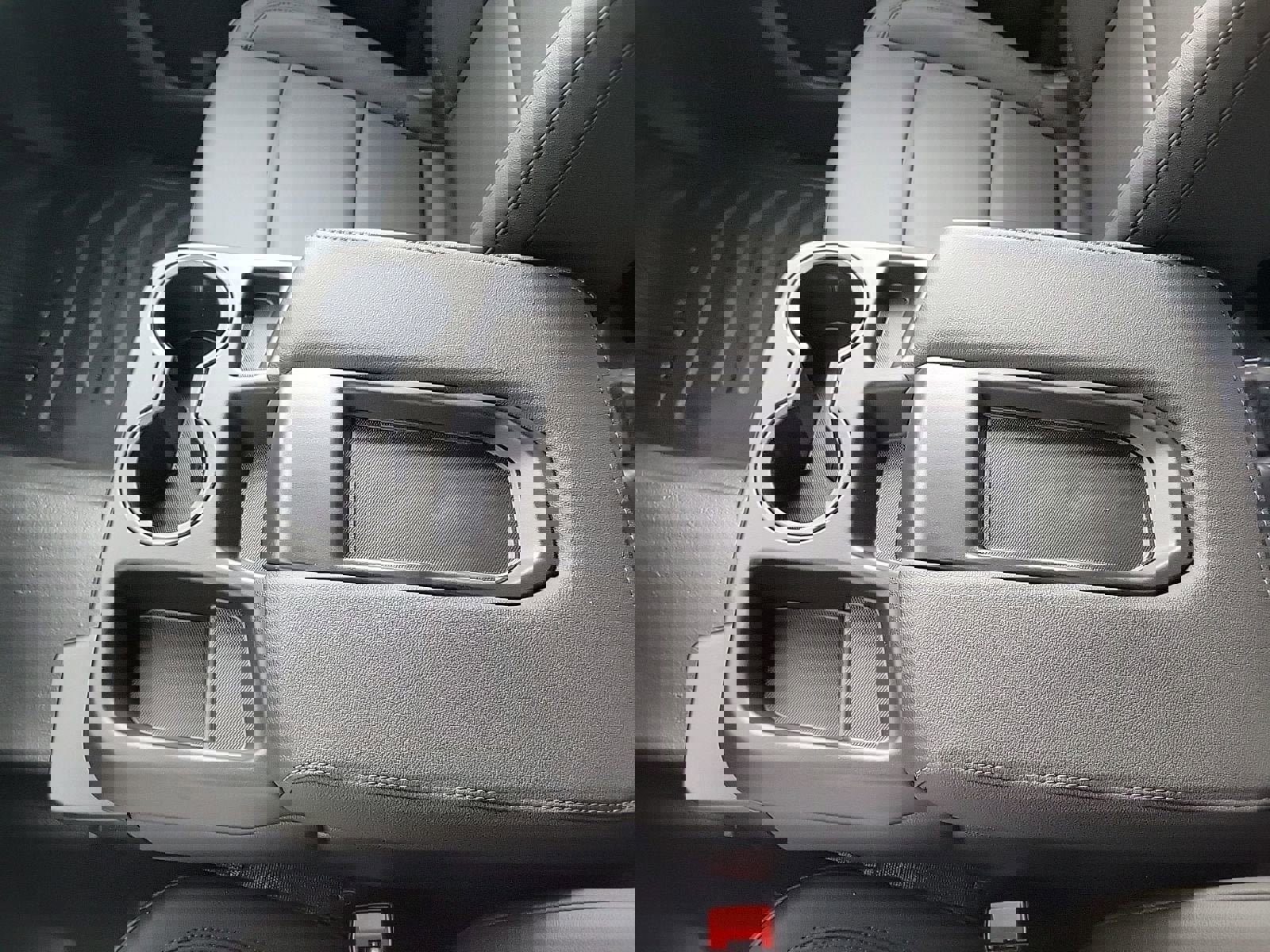 New 2025 GMC Sierra 3500 Pro image 16