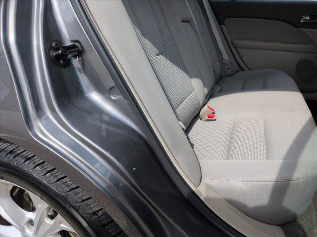 Used 2012 Ford Fusion SE image 17