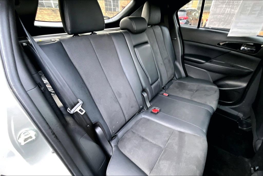 Used 2022 Mitsubishi Eclipse Cross SE image 25