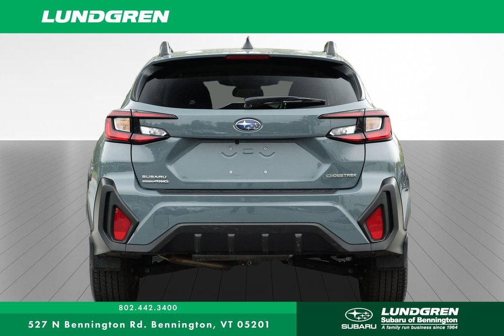 Used 2024 Subaru Crosstrek 2.0i Premium image 4