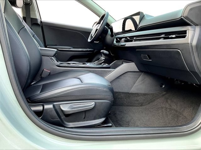 Certified 2026 Kia K4 EX FWD image 37