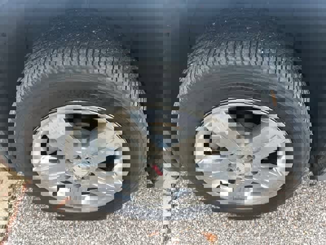 Used 2013 GMC Terrain SLT w/ Cargo Package image 2