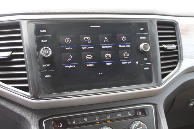 Used 2021 Volkswagen Atlas Cross Sport SE w/ Panoramic Sunroof Package AWD/4WD image 38