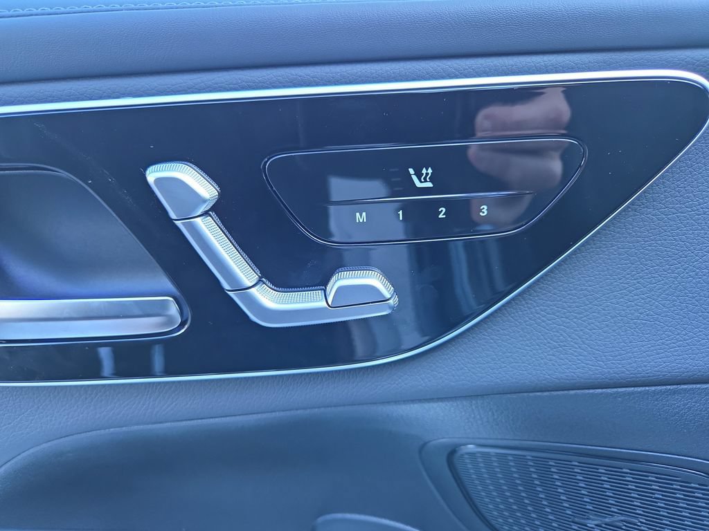 New 2026 Mercedes-Benz GLC 350e 4MATIC image 11
