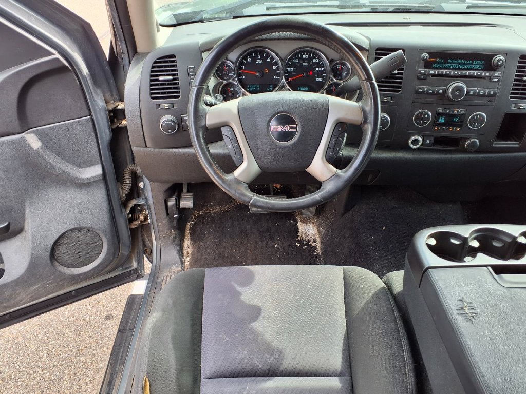Used 2011 GMC Sierra 1500 SLE w/ Power Tech Package AWD/4WD image 11