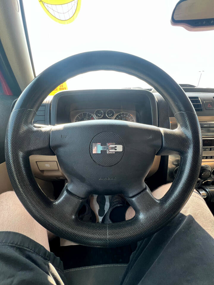 Used 2006 HUMMER H3 Sport Utility image 17