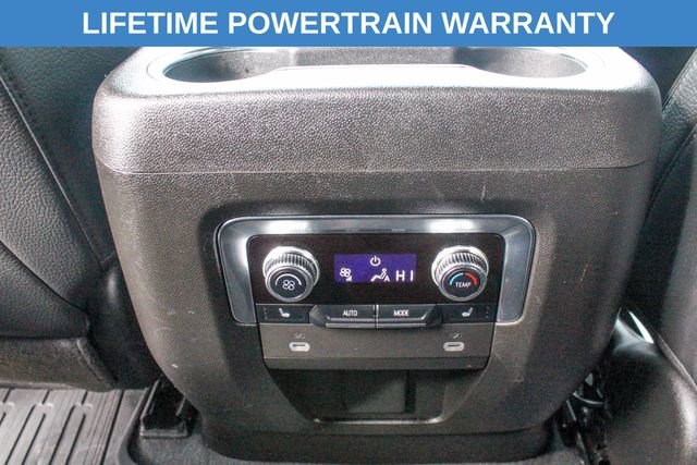 Used 2023 GMC Yukon XL Denali image 18