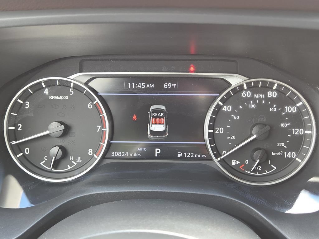 Used 2023 Nissan Rogue SV AWD/4WD image 25