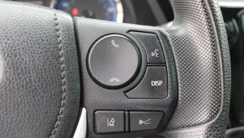 Used 2017 Toyota Corolla LE FWD image 9