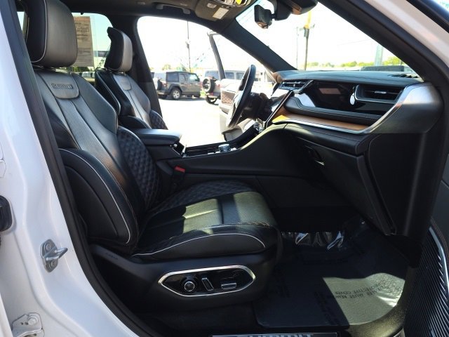 Used 2022 Jeep Grand Cherokee L Summit image 49